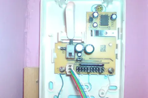 Jak podłączyć unifon 1131 - uniknij najczęstszych błędów w instalacji