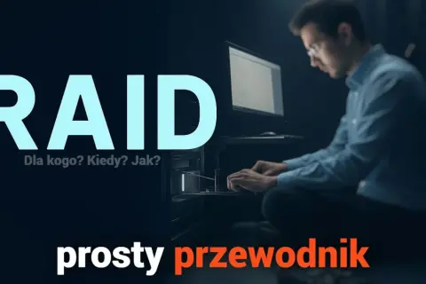 Mężczyzna pracuje przy serwerach. Napis "RAID" i "prosty przewodnik" sugeruje, że obraz dotyczy konfiguracji macierzy dyskowych.