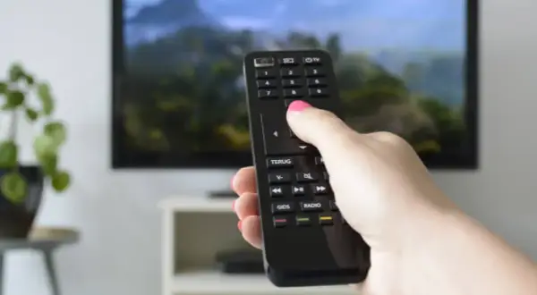 Jak zaprogramować pilot NC+ do telewizora - łatwe kroki i porady