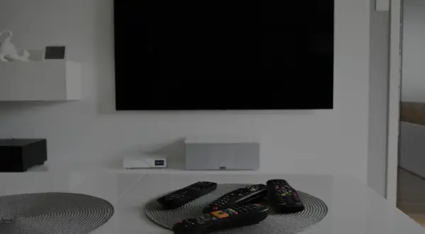 Jak naprawić telewizor: proste rozwiązania dla najczęstszych problemów