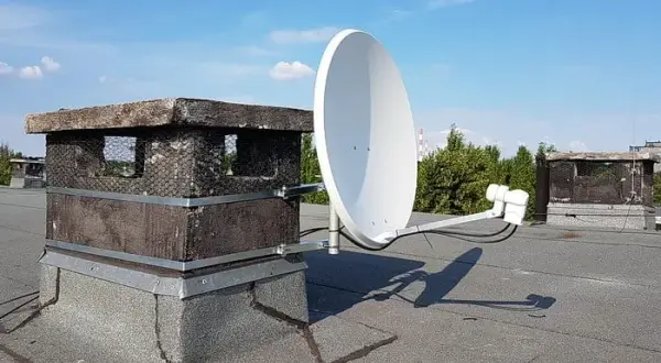 Jak ustawić antenę na Hotbird, aby uniknąć problemów z sygnałem