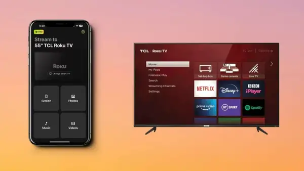 Aplikacja na iPhone pokazuje, jak udostępnić ekran z iPhone na TV TCL Roku. Widzimy opcje Screen, Photos, Music, Videos.
