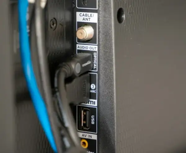 Jak włączyć HDMI w telewizorze LG i uniknąć problemów z połączeniem